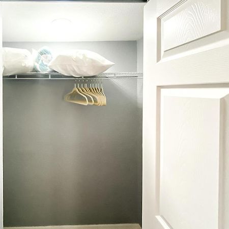 Sarasota Modern, Spacious, Comfy, Queen Beds, Backyard Rental المظهر الخارجي الصورة