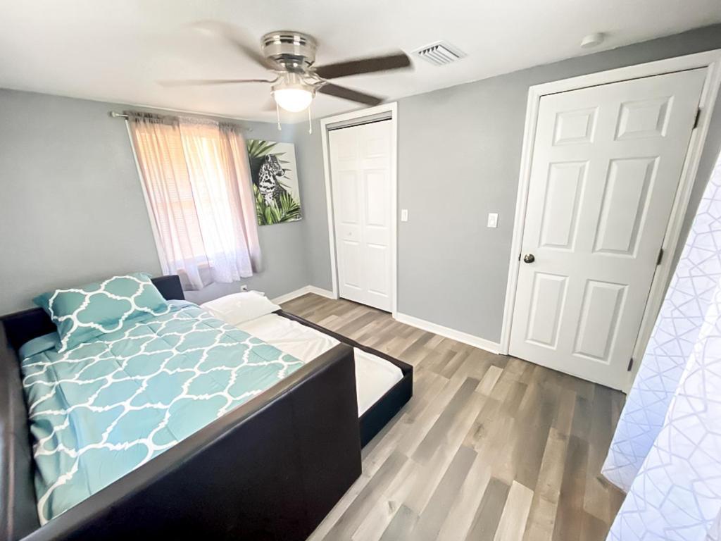 Sarasota Modern, Spacious, Comfy, Queen Beds, Backyard Rental المظهر الخارجي الصورة