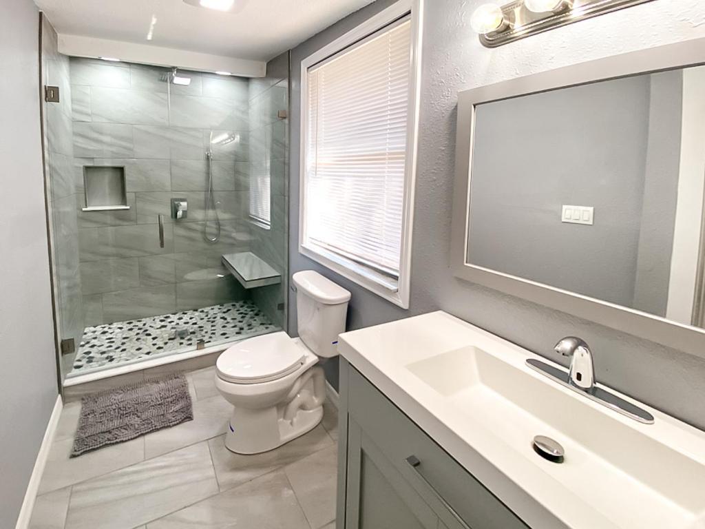 Sarasota Modern, Spacious, Comfy, Queen Beds, Backyard Rental المظهر الخارجي الصورة