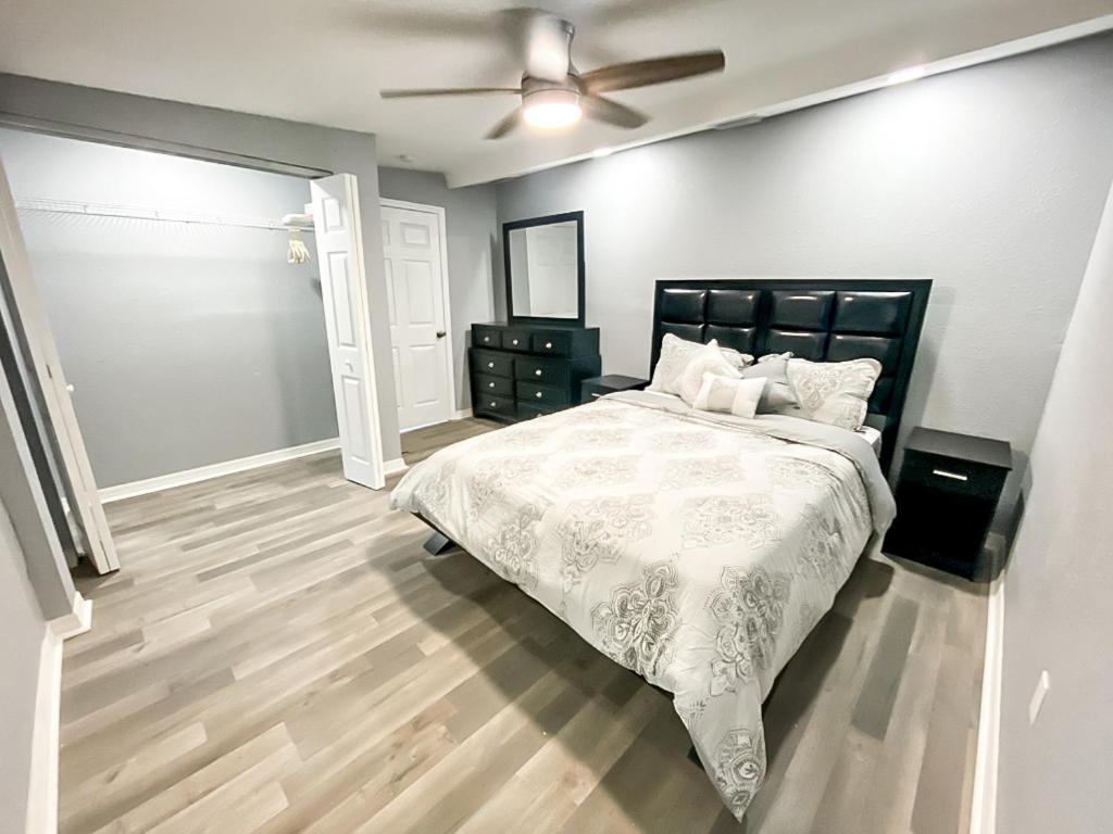 Sarasota Modern, Spacious, Comfy, Queen Beds, Backyard Rental المظهر الخارجي الصورة